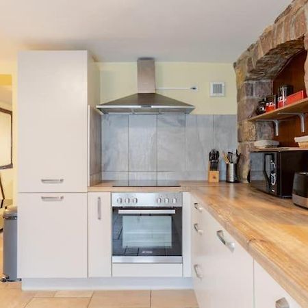 Court Sejour Apartment Houssen Luaran gambar