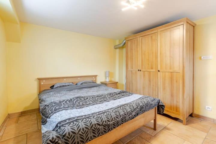 Court Sejour Apartment Houssen Luaran gambar